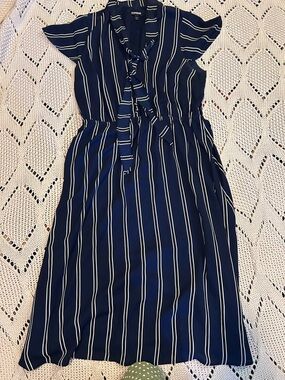 Express Blue Stripe Tie Neck Midi Dress Sz L